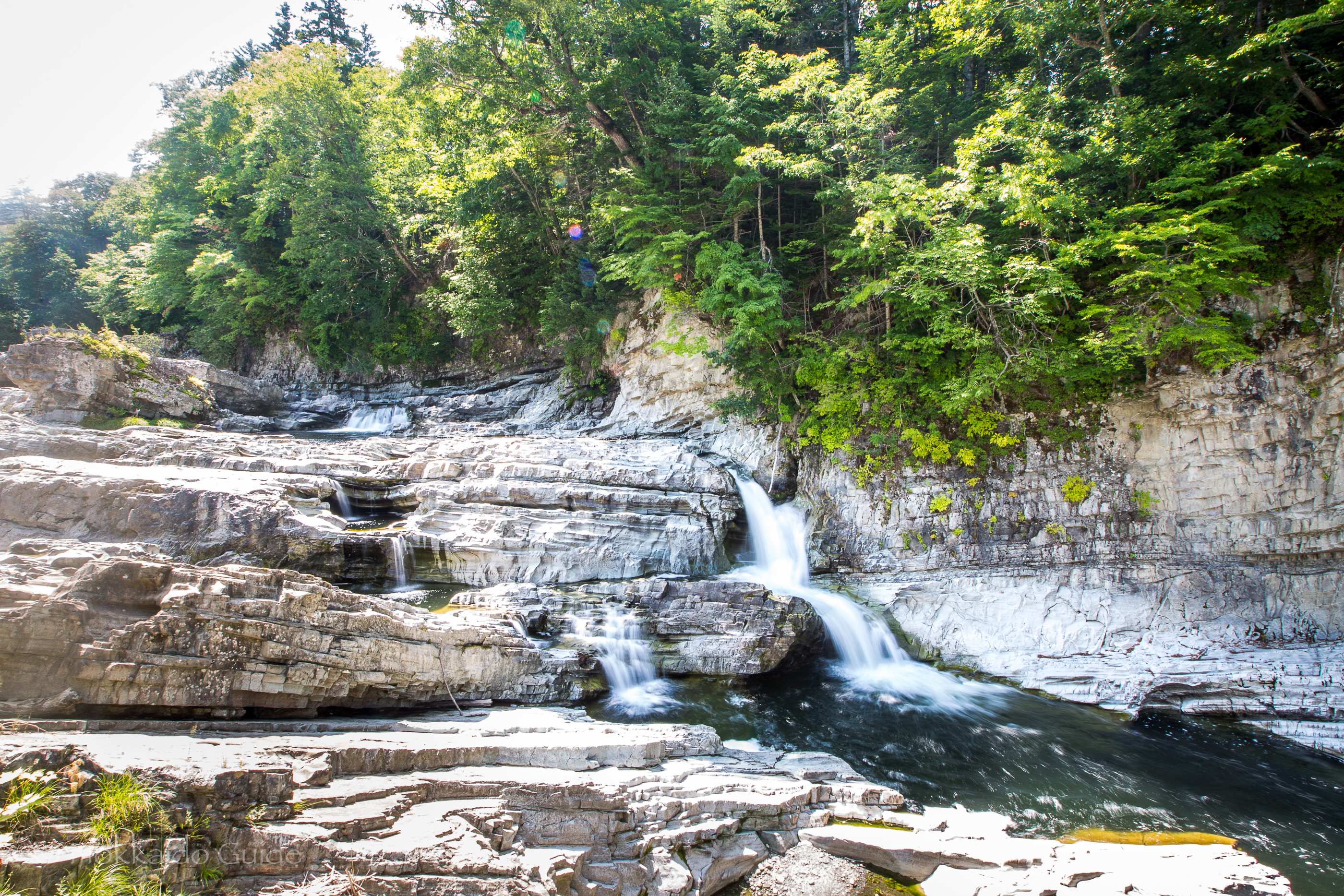 🏞️ 삼단 폭포(산단다키)